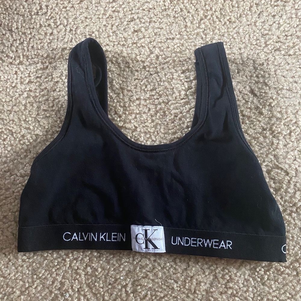 Calvin Klein Sports Bra
